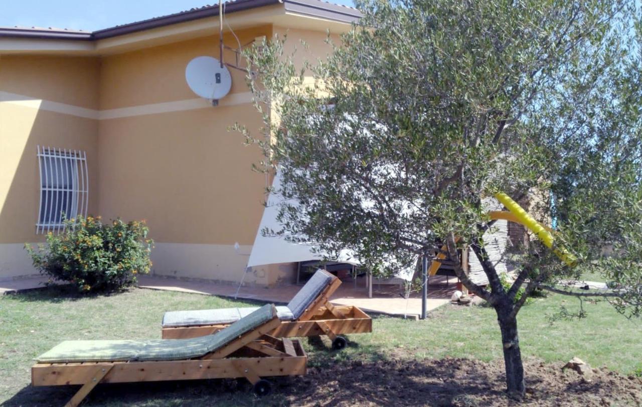 Basecamp Ogliastra - Flat Green Санта Мария Наварезе Екстериор снимка